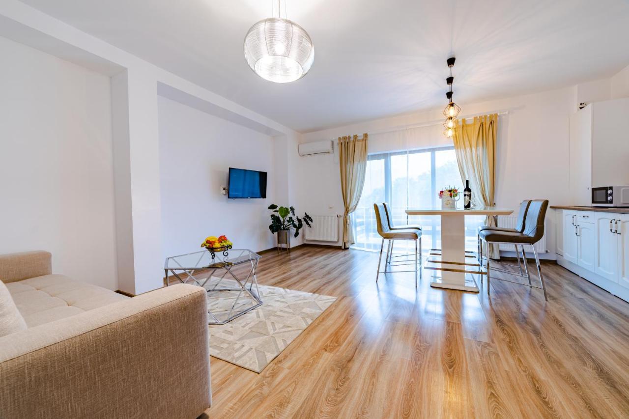 Yael Luxury Apartments 2 Buşteni Exterior foto