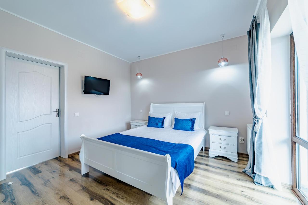 Yael Luxury Apartments 2 Buşteni Exterior foto
